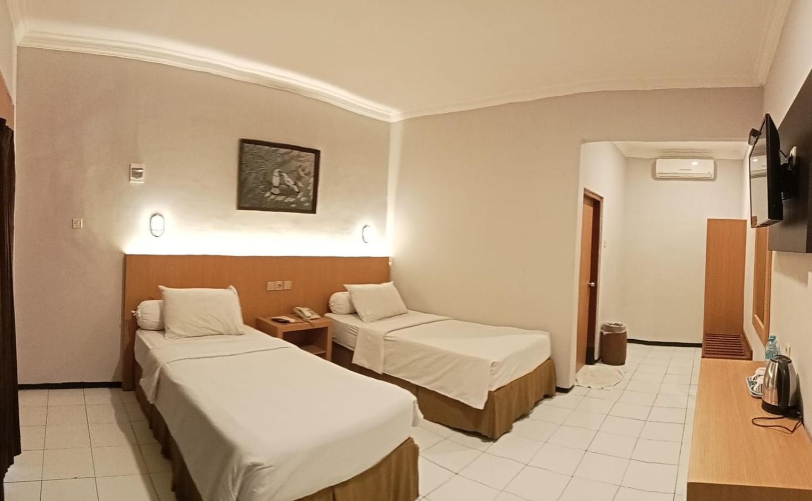 Votel Manyar Resort Banyuwangi Ketapang  Eksteriør billede