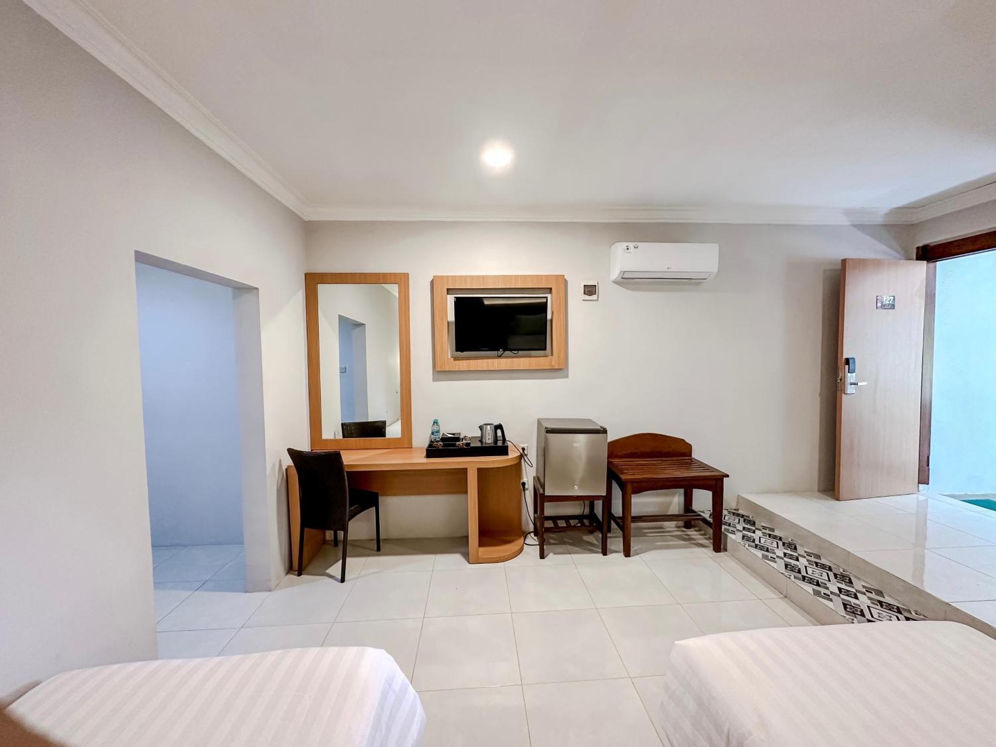 Votel Manyar Resort Banyuwangi Ketapang  Eksteriør billede